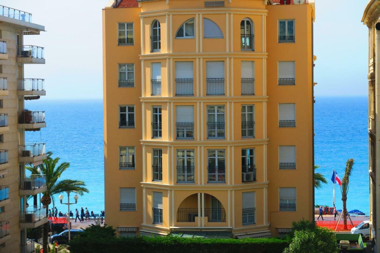 Nestor&jeeves - Bleu Azur Vue - - Very Close Sea *